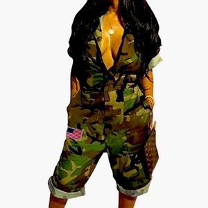 Camo Jumpsuit with pockets, Small 🇺🇸